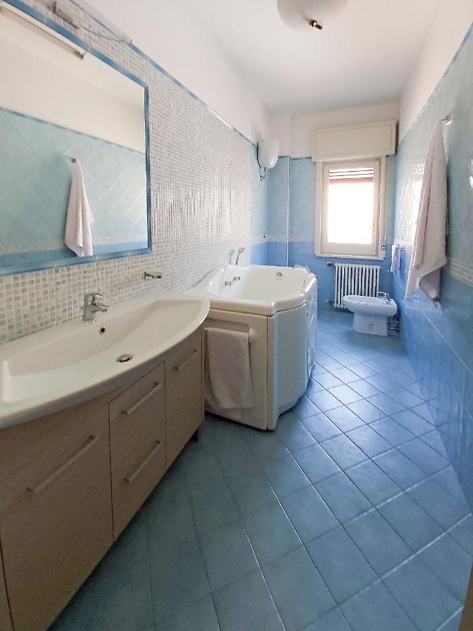 Yourhome In Vico Вико-Экуенсе Экстерьер фото