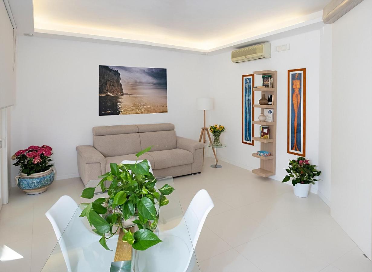Yourhome In Vico Вико-Экуенсе Экстерьер фото