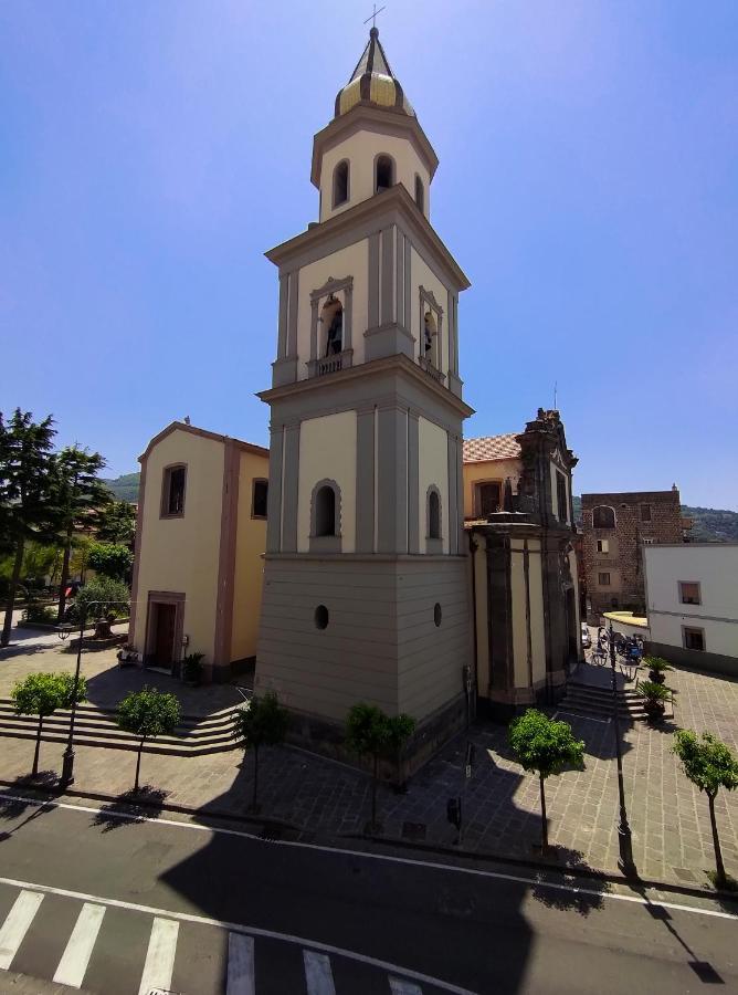 Yourhome In Vico Вико-Экуенсе Экстерьер фото