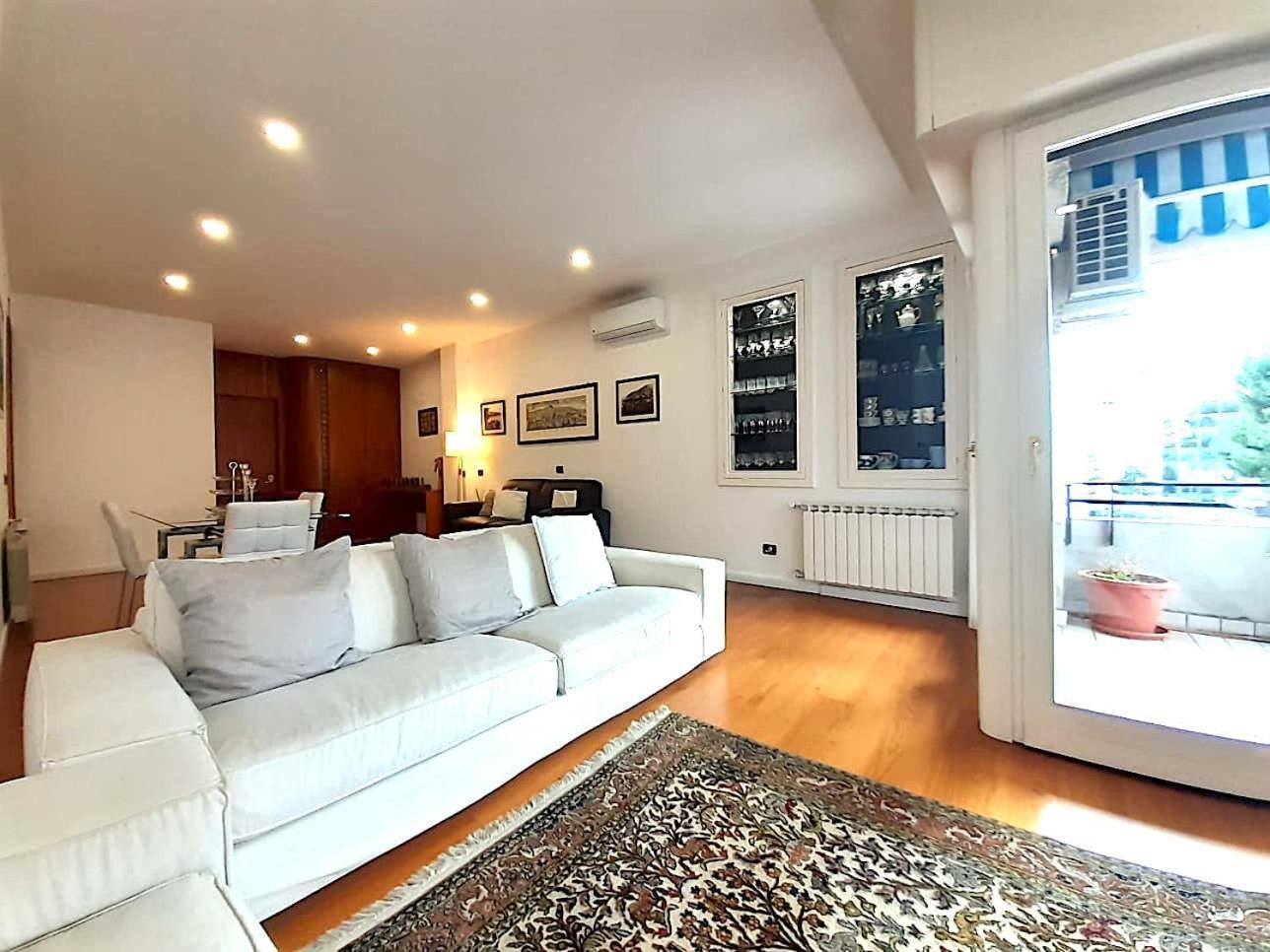 Yourhome In Vico Вико-Экуенсе Экстерьер фото