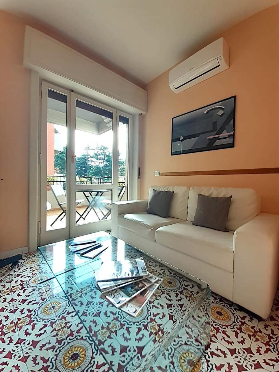 Yourhome In Vico Вико-Экуенсе Экстерьер фото