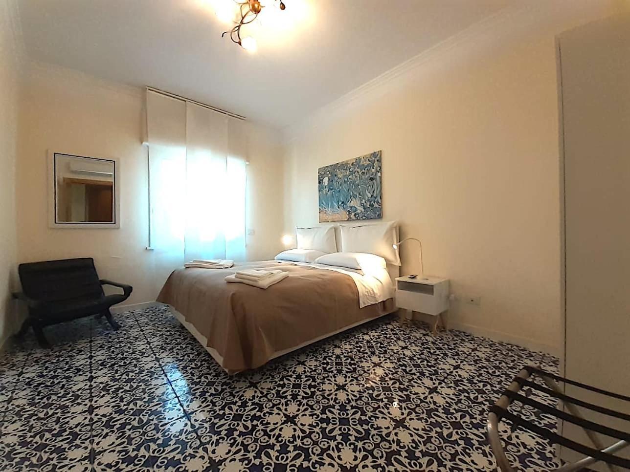 Yourhome In Vico Вико-Экуенсе Экстерьер фото
