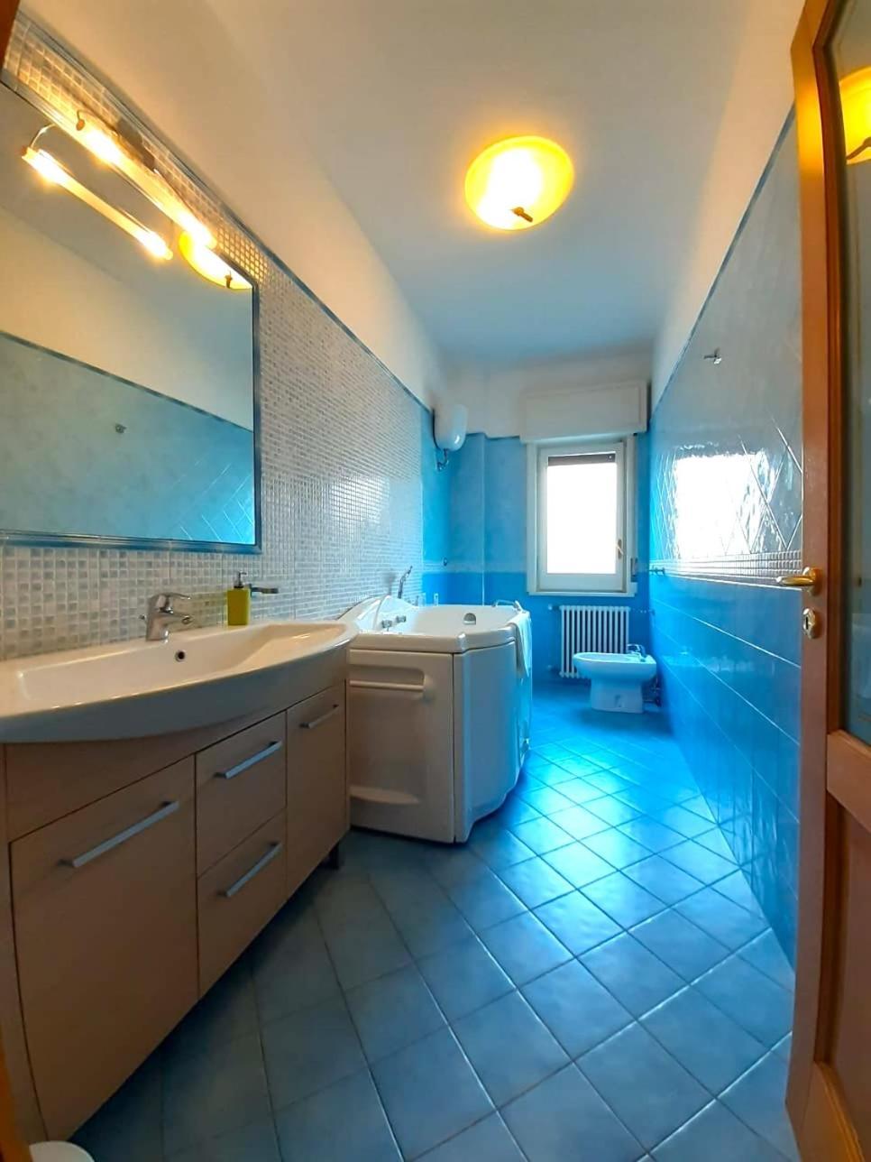 Yourhome In Vico Вико-Экуенсе Экстерьер фото