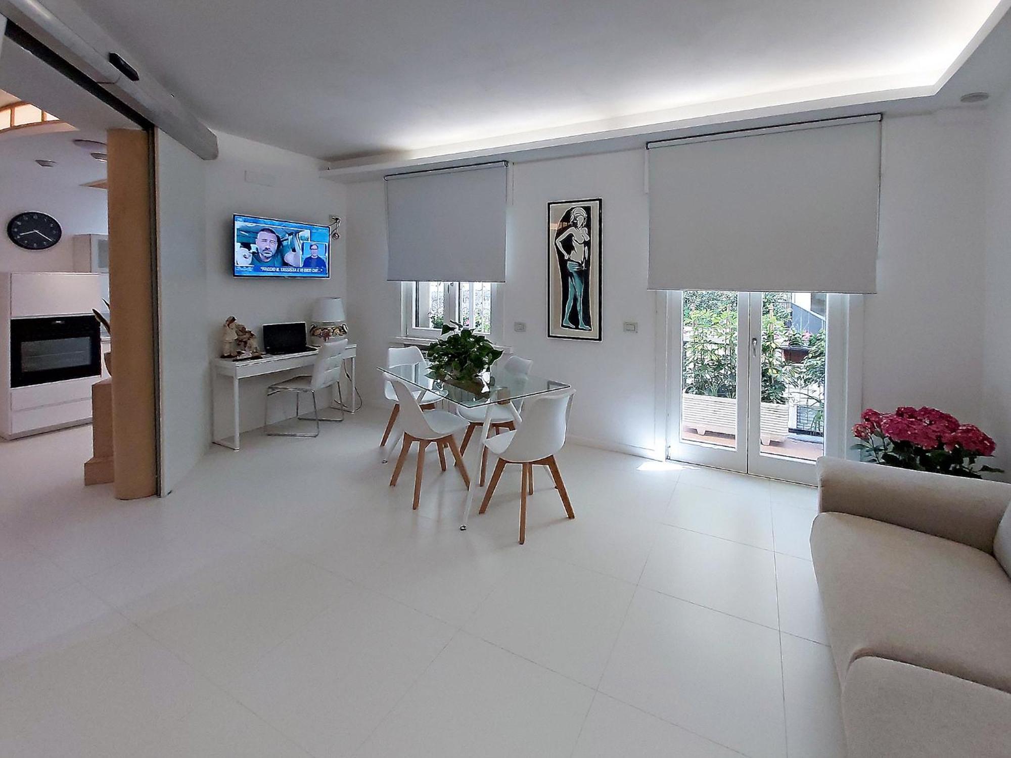 Yourhome In Vico Вико-Экуенсе Экстерьер фото