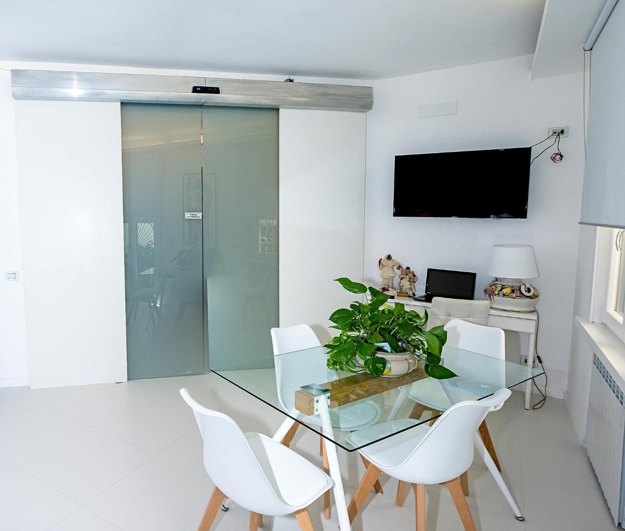 Yourhome In Vico Вико-Экуенсе Экстерьер фото